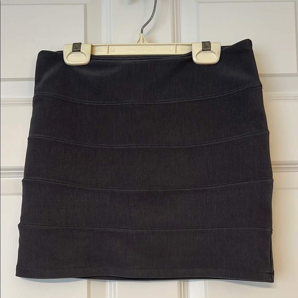 GUESS mini skirt